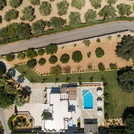 Villa Periklis Adelianos Kampos Exterior foto