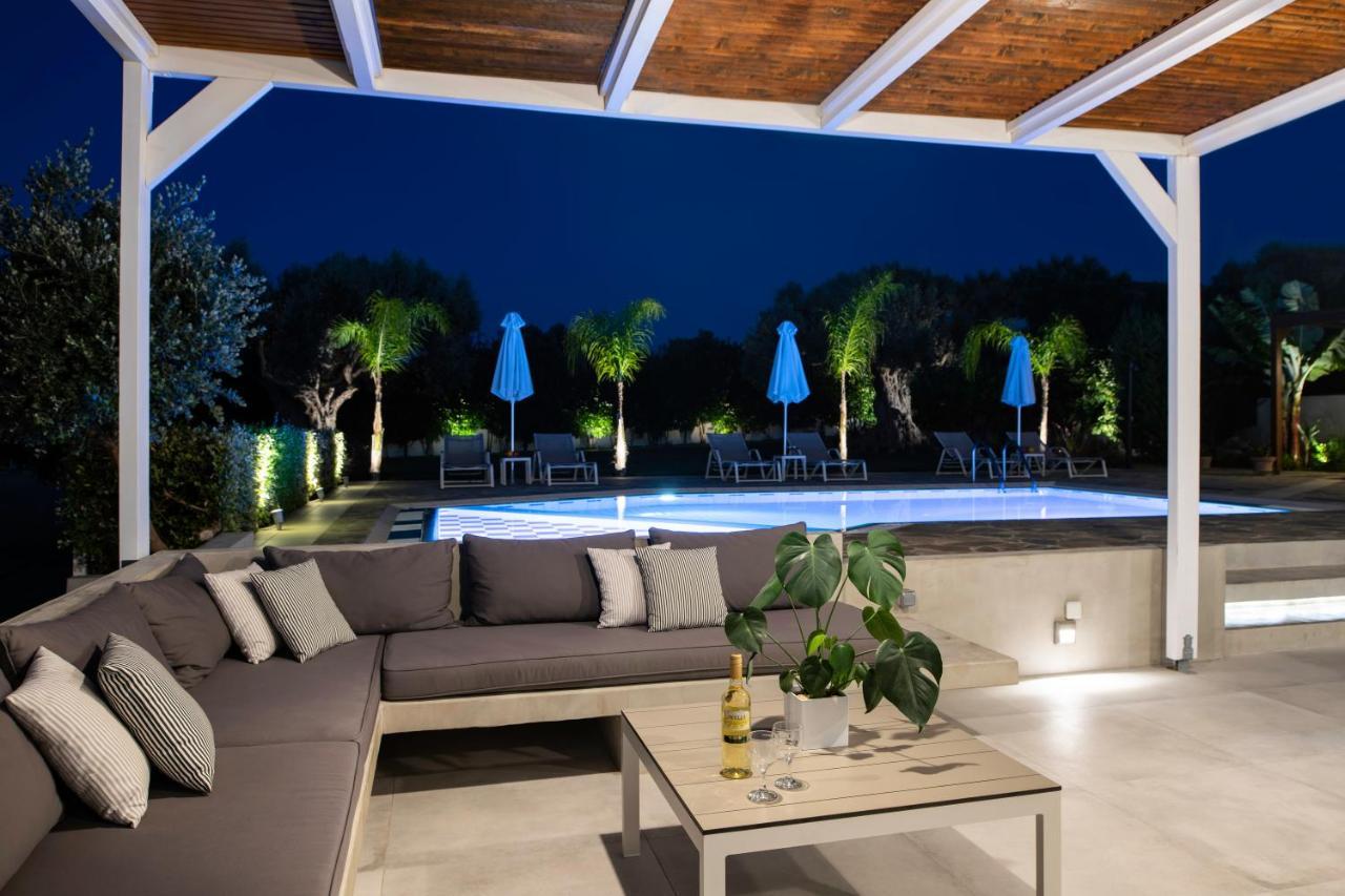 Villa Periklis Adelianos Kampos Exterior foto