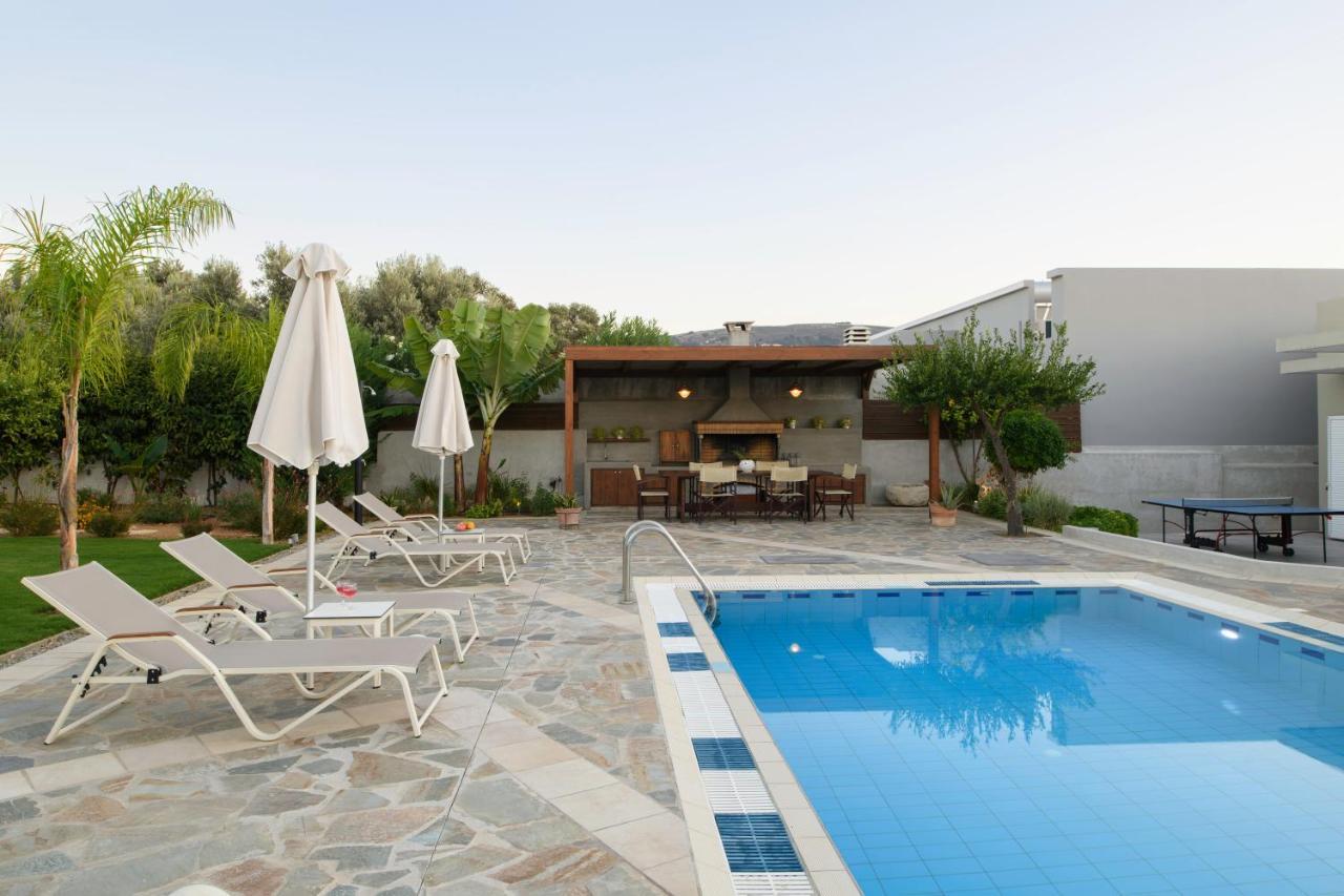Villa Periklis Adelianos Kampos Exterior foto