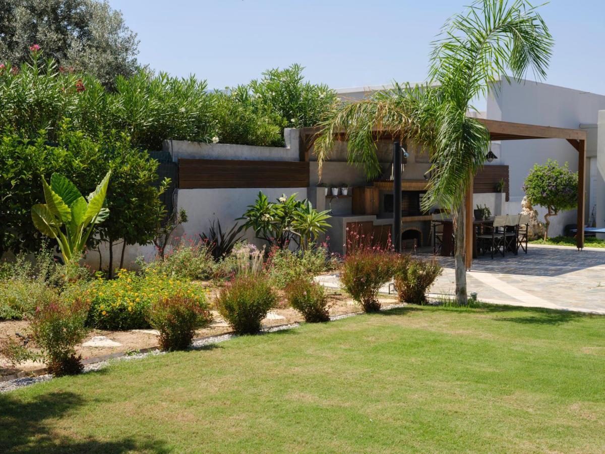 Villa Periklis Adelianos Kampos Exterior foto