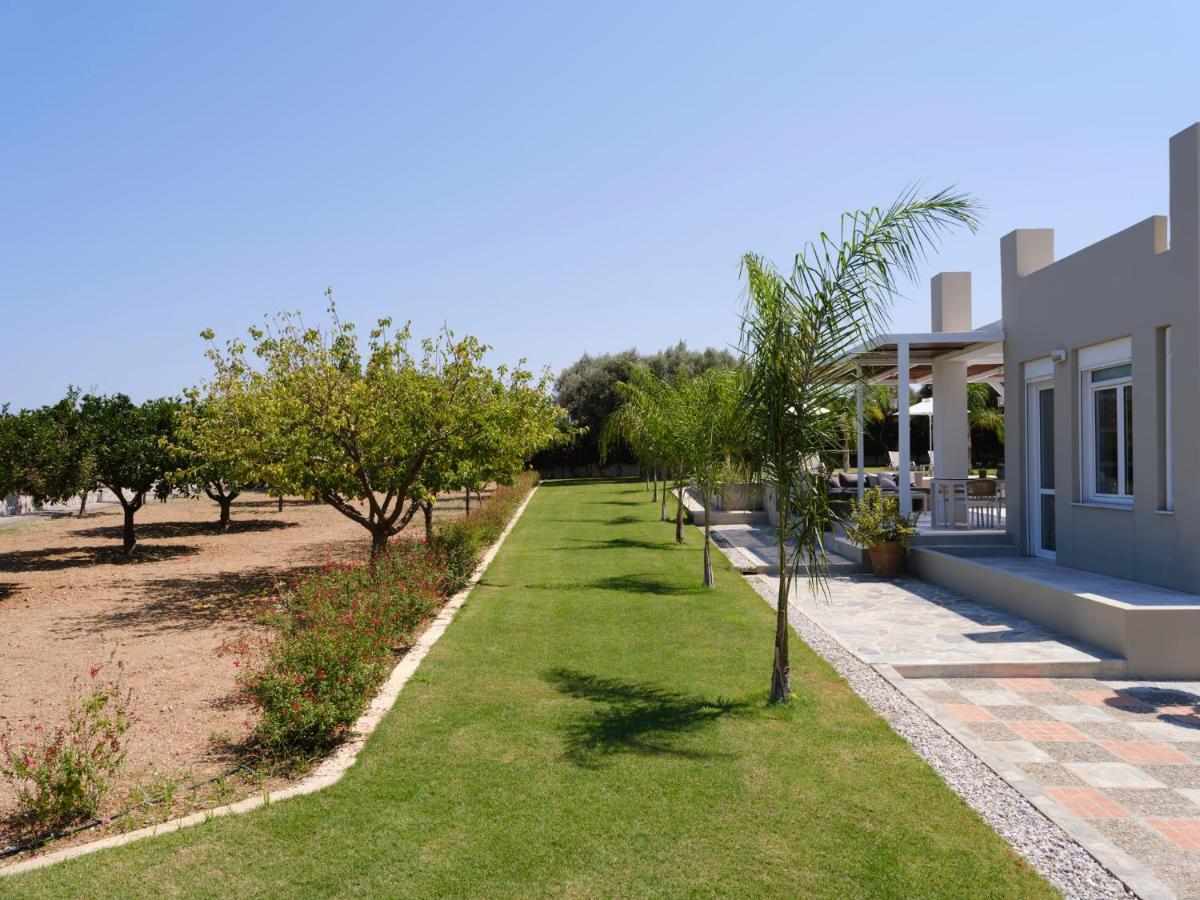 Villa Periklis Adelianos Kampos Exterior foto