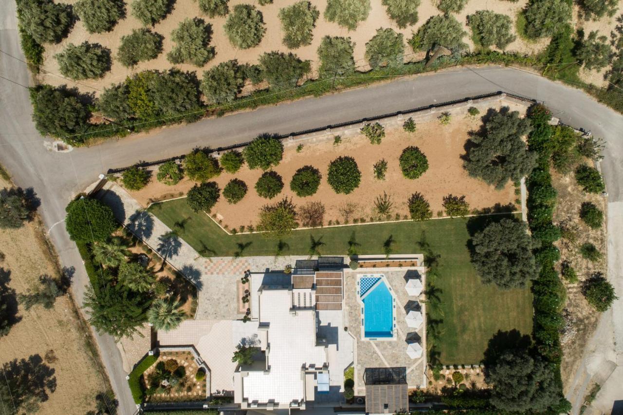 Villa Periklis Adelianos Kampos Exterior foto
